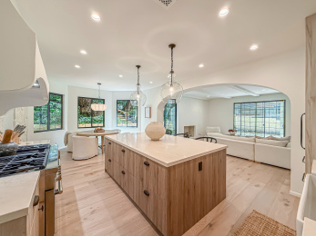 Kitchen-19